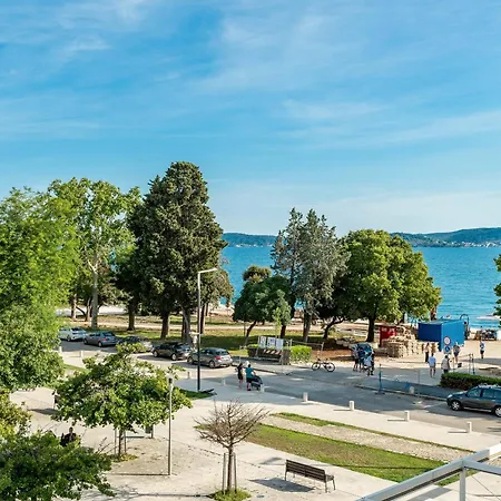 Dioniz Luxury Διαμέρισμα *