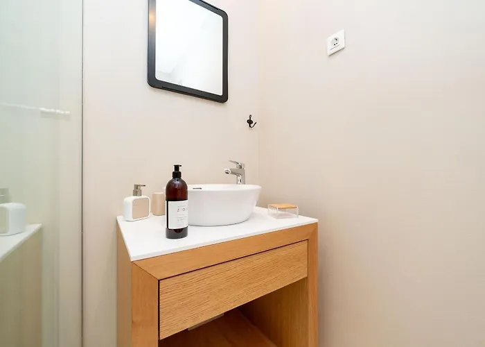 Dioniz Luxury Lejlighed