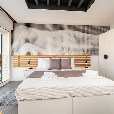 Dioniz Luxury Lägenhet